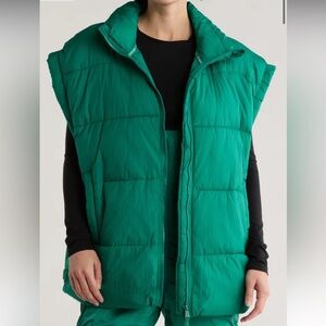 FP Movement In a Bubble Oversize Puffer Vest, Size Large, NWT, Retail $148